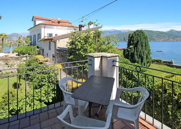 La Silente By Interhome Στρέσα