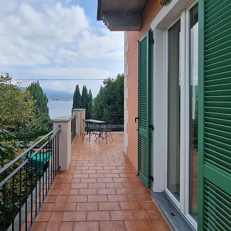 La Silente By Interhome דירה סטרסה